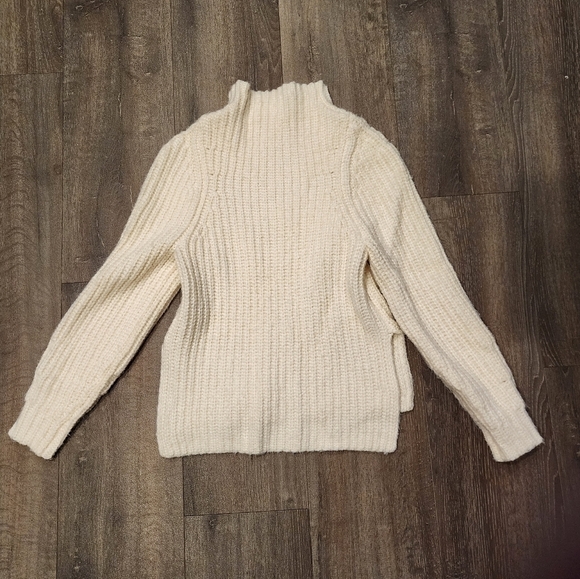 Leith Mockneck White Chunky Knit Sweater - Picture 4 of 5